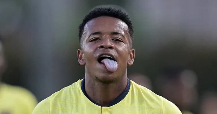 Transfer of Arujo to Besiktas; the young Ecuadorian star is on his way to Istanbul!