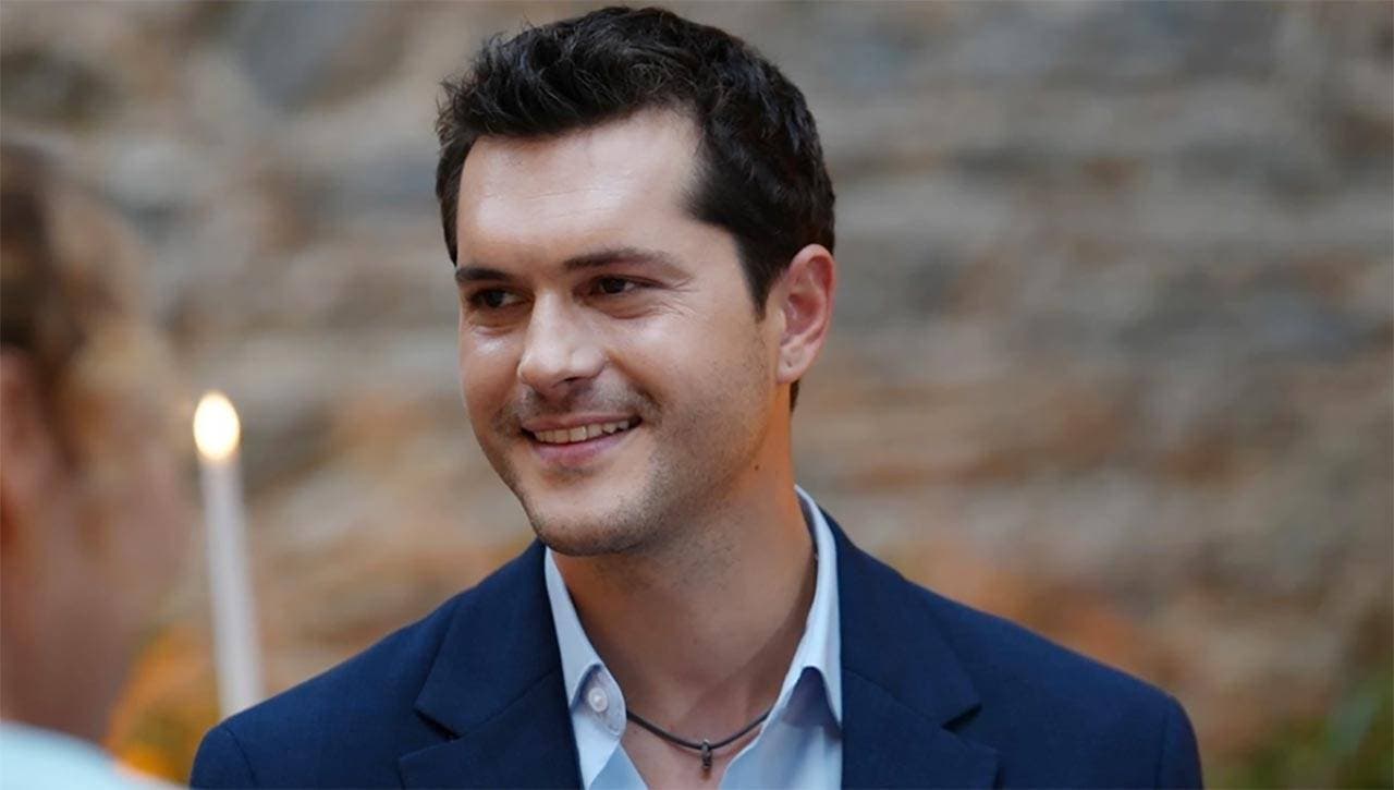 Alperen Duymaz’s data breach halts filming of Leyla series