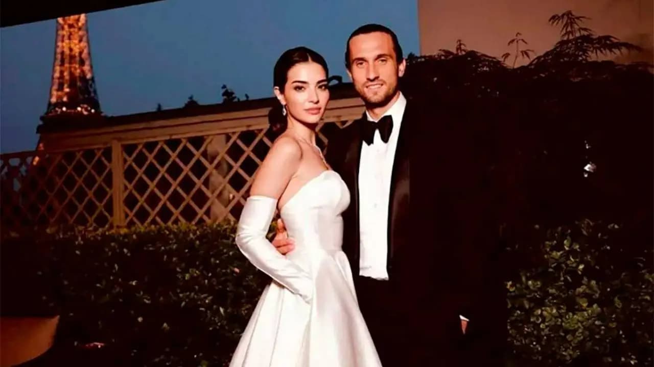 Melisa Aslı Shares Her Wedding and Baby Photos for the First Time