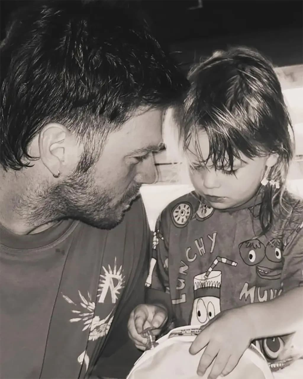 Kıvanç Tatlıtuğ appears with son Kurt Efe on May 19 — fans praise their strong resemblance