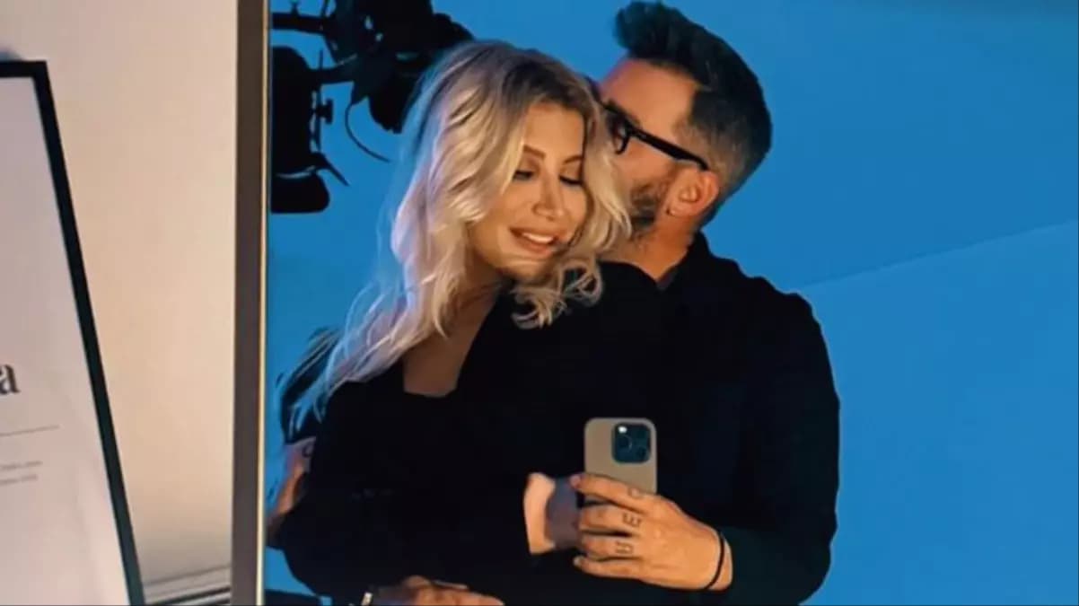 Irem Derici Confirms Breakup with DJ Melih Konukcu: A Peaceful End to Their Relationship