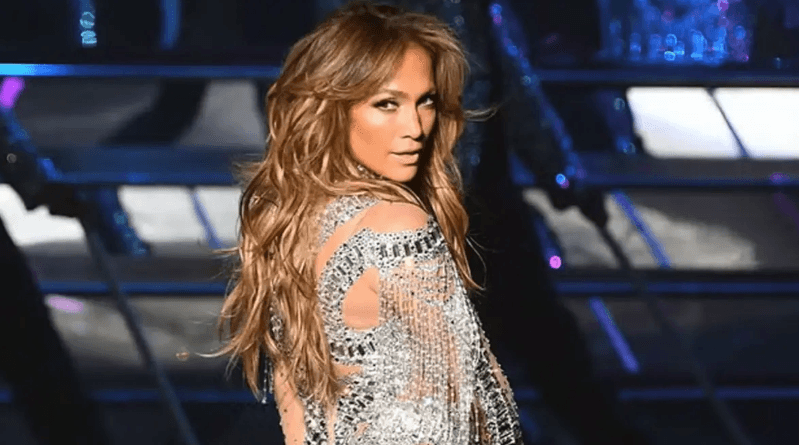 Jennifer Lopez’s 3,500 m² Cave-Themed Palace in Antalya Unveiled