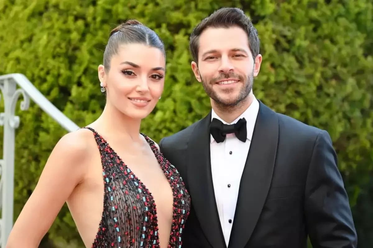 Hande Erçel’s Black-and-White Bathroom Selfie After Split Goes Viral—Cheating Rumors Denied