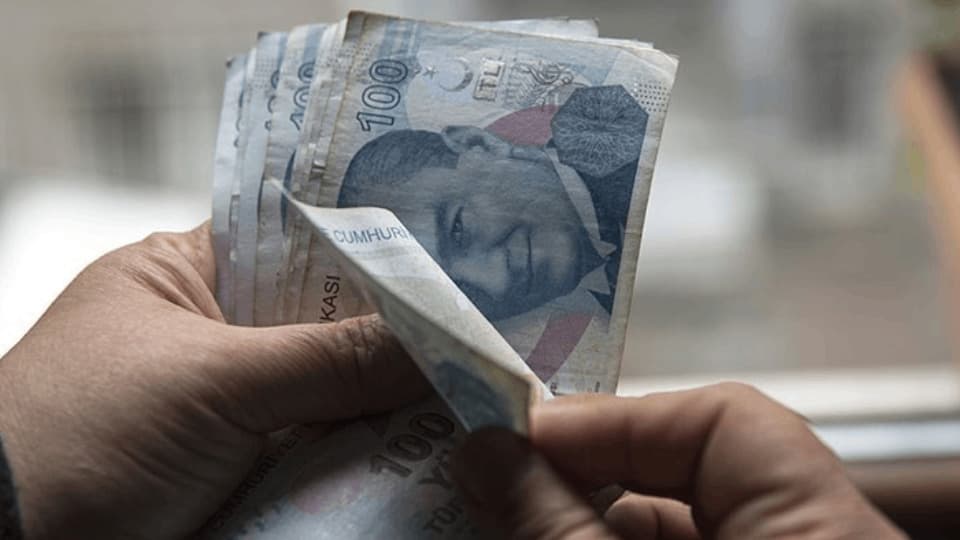 زيادة رواتب المتقاعدين: من 9 إلى 10 آلاف ليرة مع التضخم.