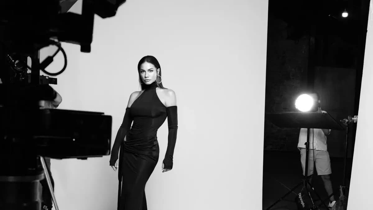 Praise pours in for Demet Özdemir in Eşref Rüya