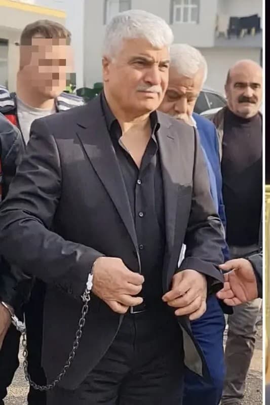 Abdullah Uçmak asiste a un funeral bajo fuerte seguridad tras el ataque a İbrahim Tatlıses