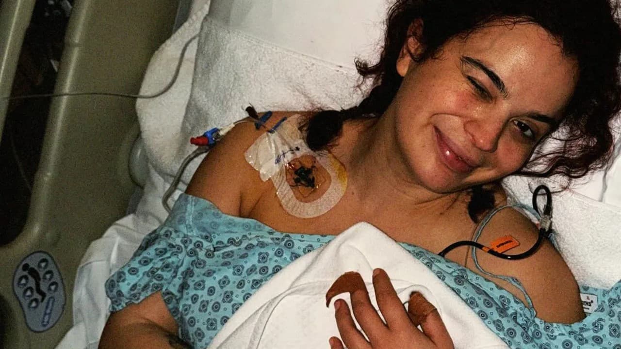 Aslı Bekiroğlu Undergoes Fifth Surgery After Medical Complication