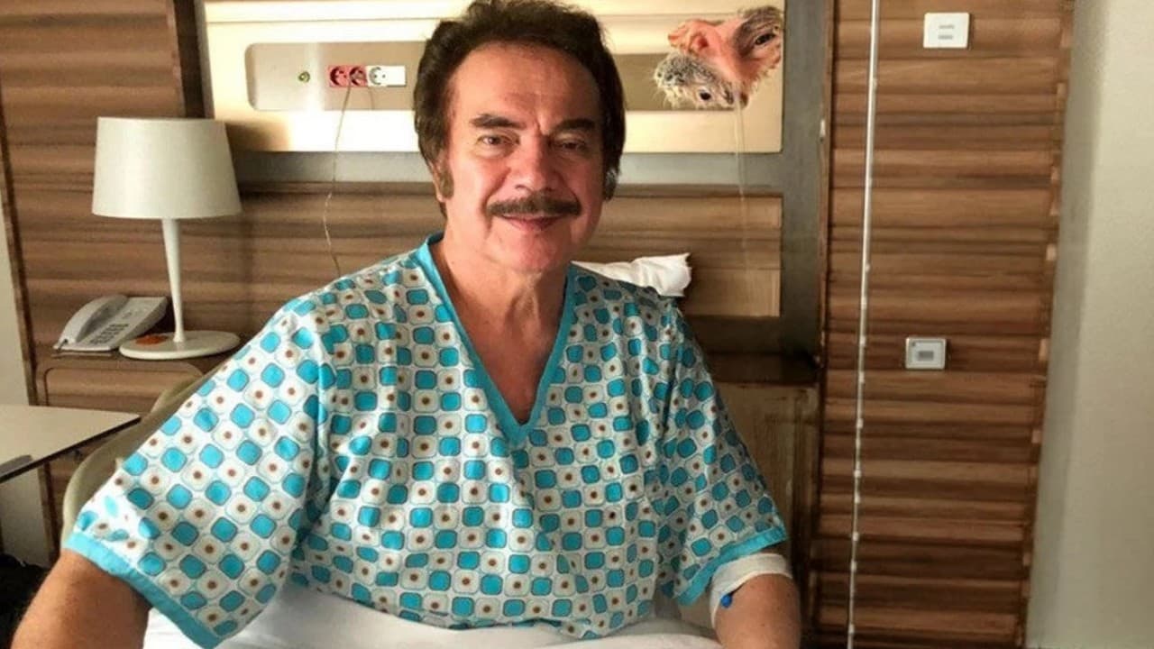 First Photos of Orhan Gencebay After Hospital Stay Revealed